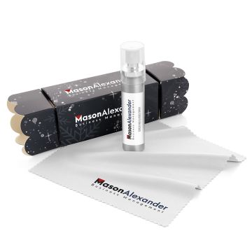 2 Piece Screen Cleaning Christmas Cracker Gift Set